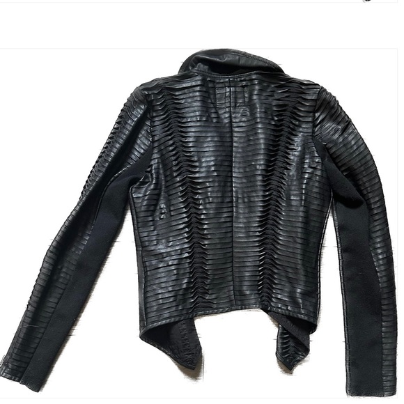 BLANKNYC Moto Jacket In The Moment - Picture 3 of 7